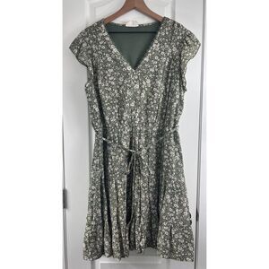 Just Found Women's Floral Print Dress Green Ditsy V-Neck Tiered Size 2X